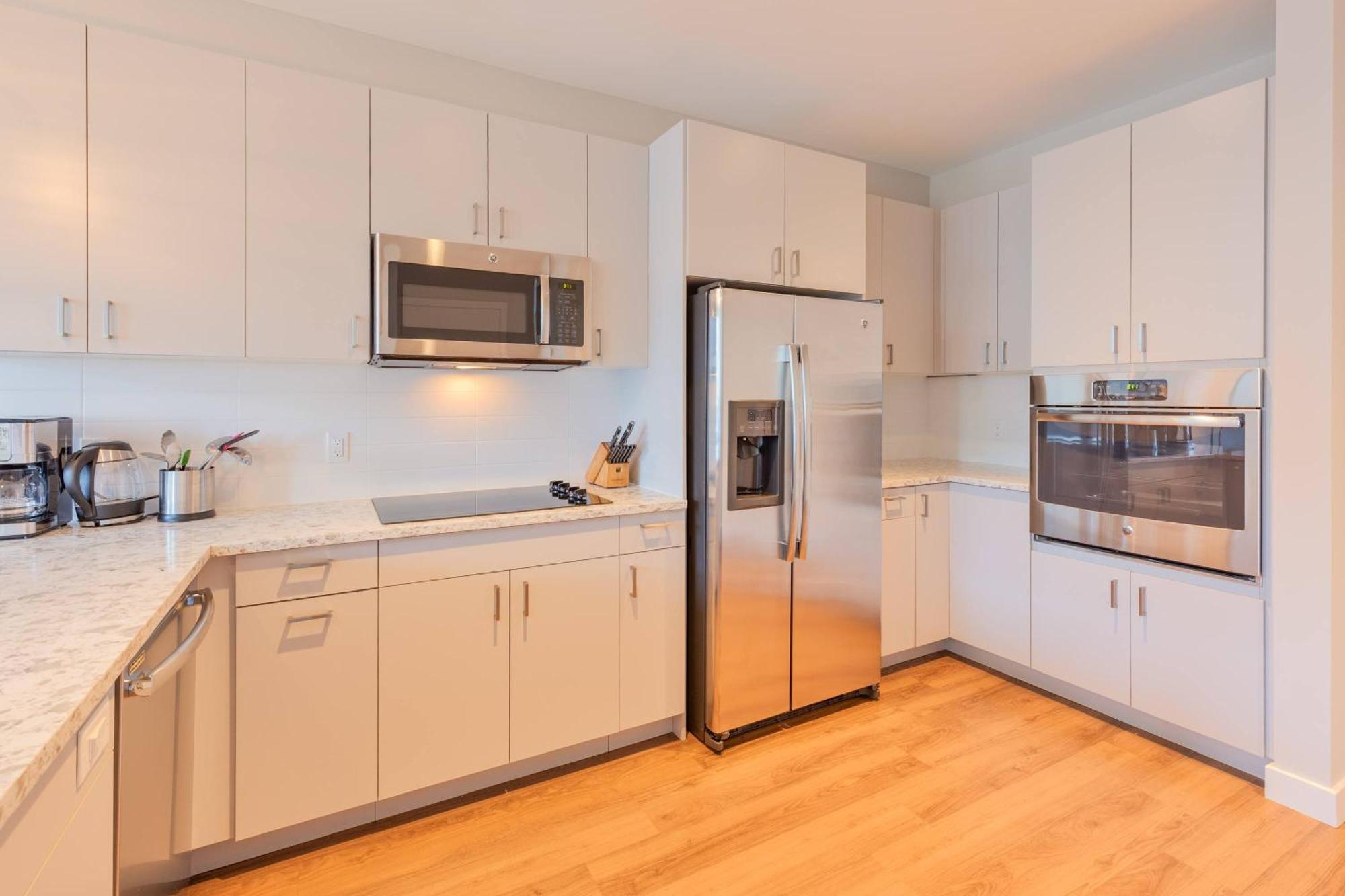 Luxury In Seaport Apartment Boston