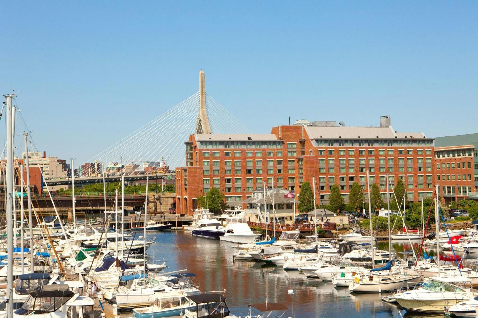 By Marriott Harbor On Tudor Wharf Hotel 3*