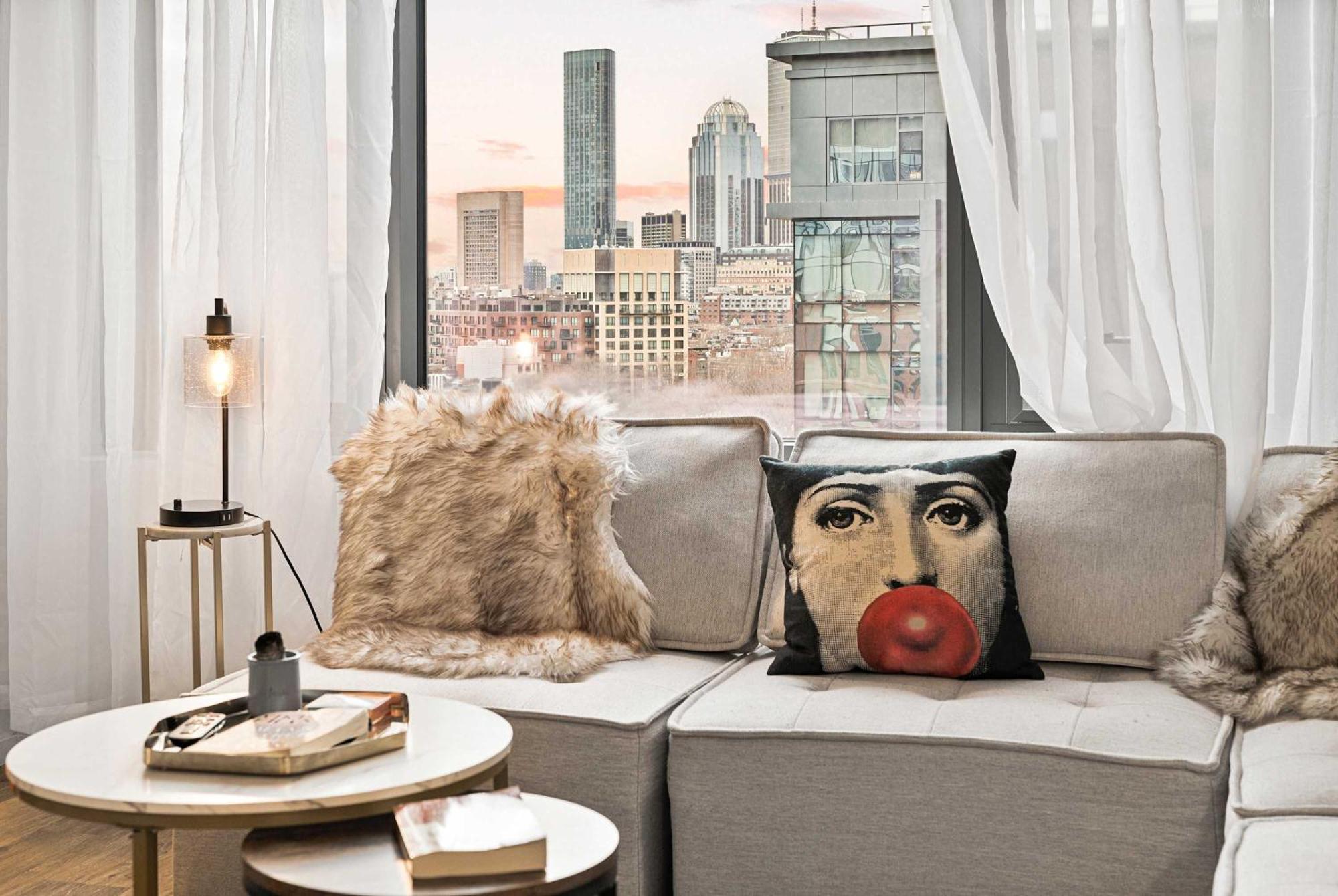 South End Gem Views Rooftop Pool