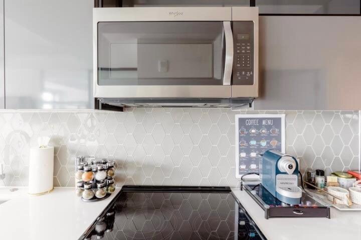 Apartamento South End Oasis W Pool & Gym *