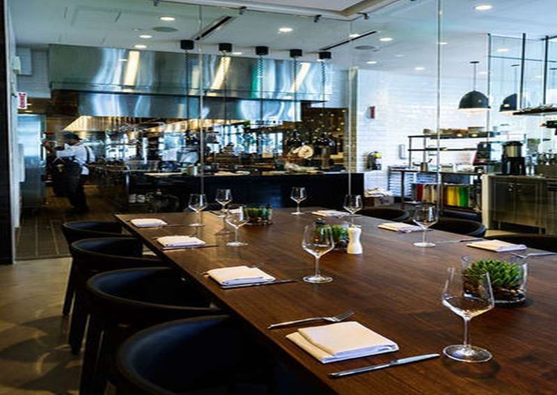 The Envoy Hotel, Autograph Collection Hotel