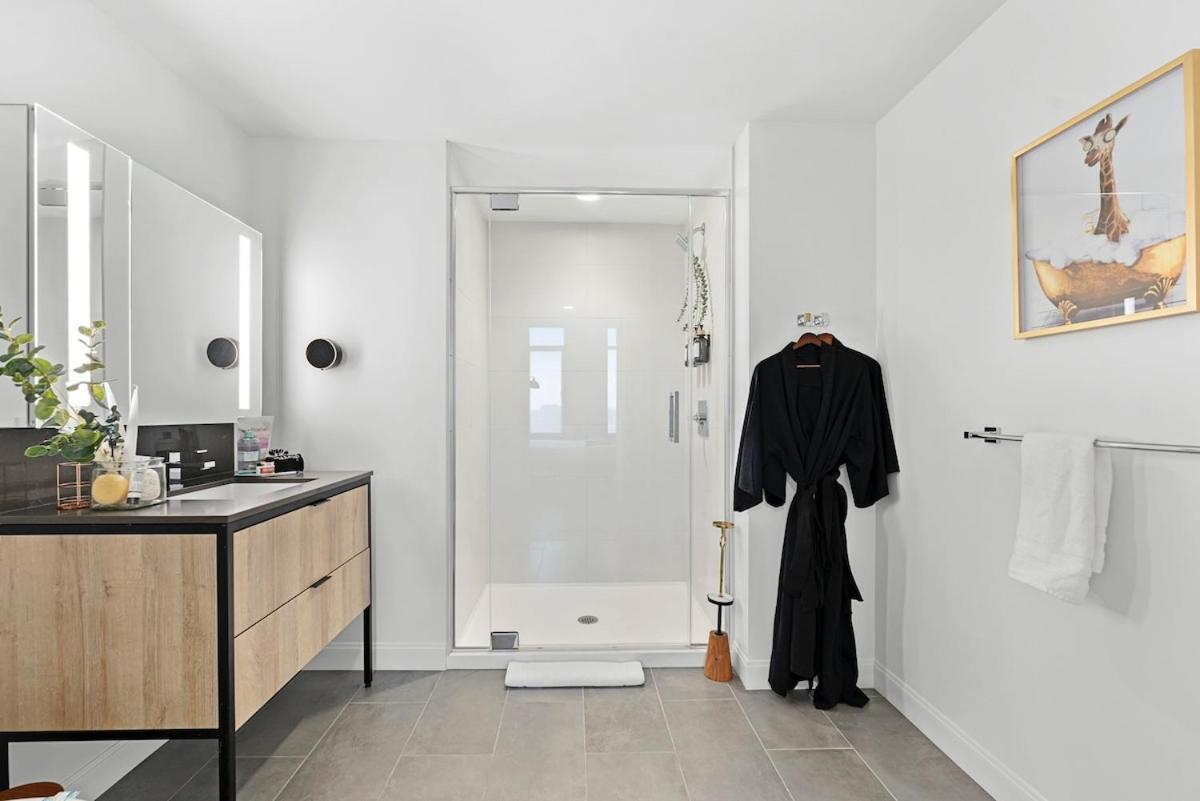 Family-friendly South End Apartment