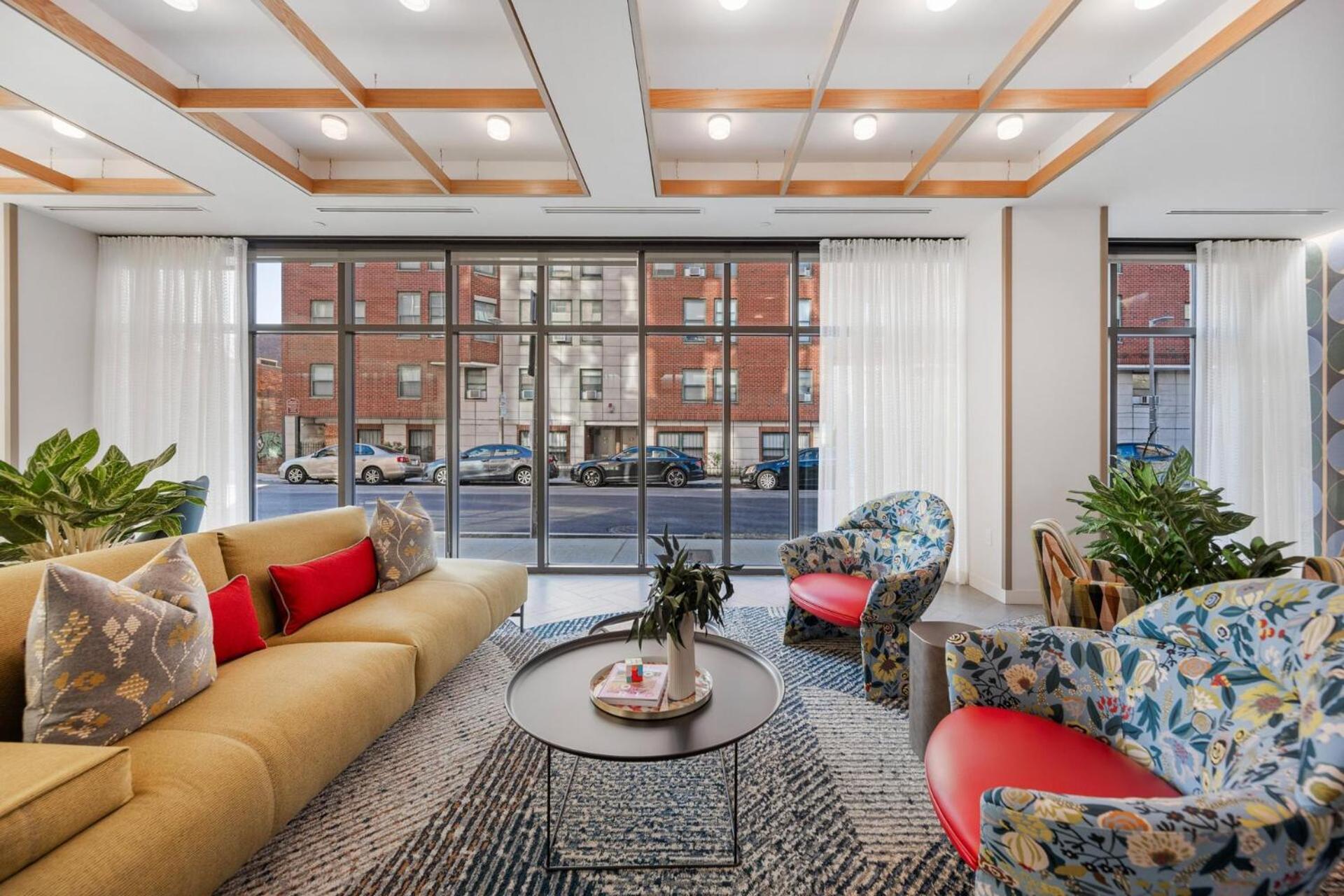 Downtown With Kitchen And Gym Apartment *