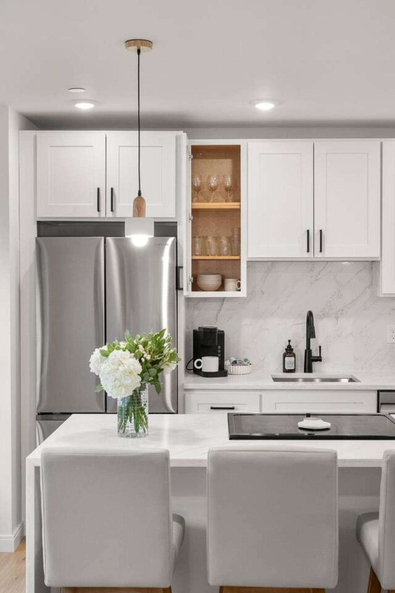 Skyline 1br With Views Boston