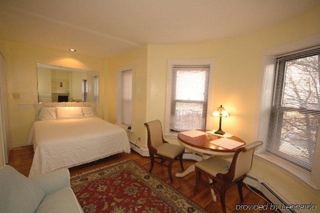 Copley House 2* Boston
