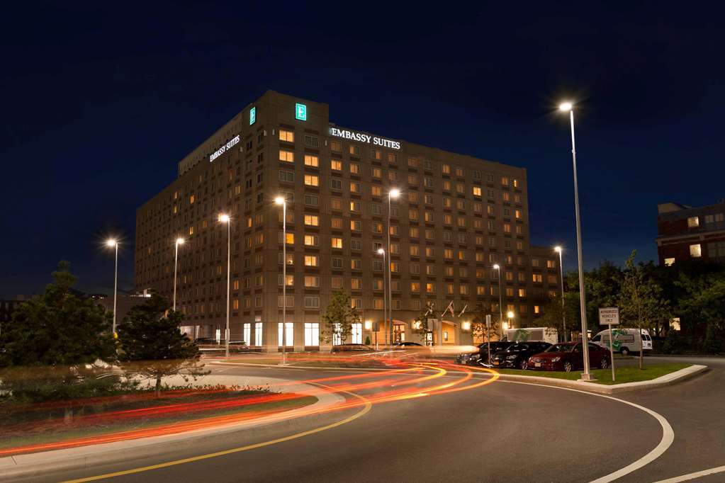 Embassy At Logan Airport 3*
