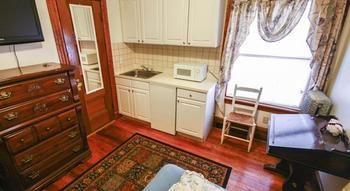 The Farrington Inn 2*