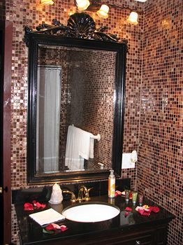 Royalton Suites 3*