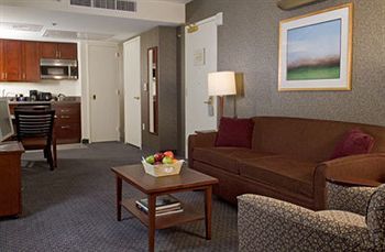 Club Quarters Faneuil Hall, Hotel