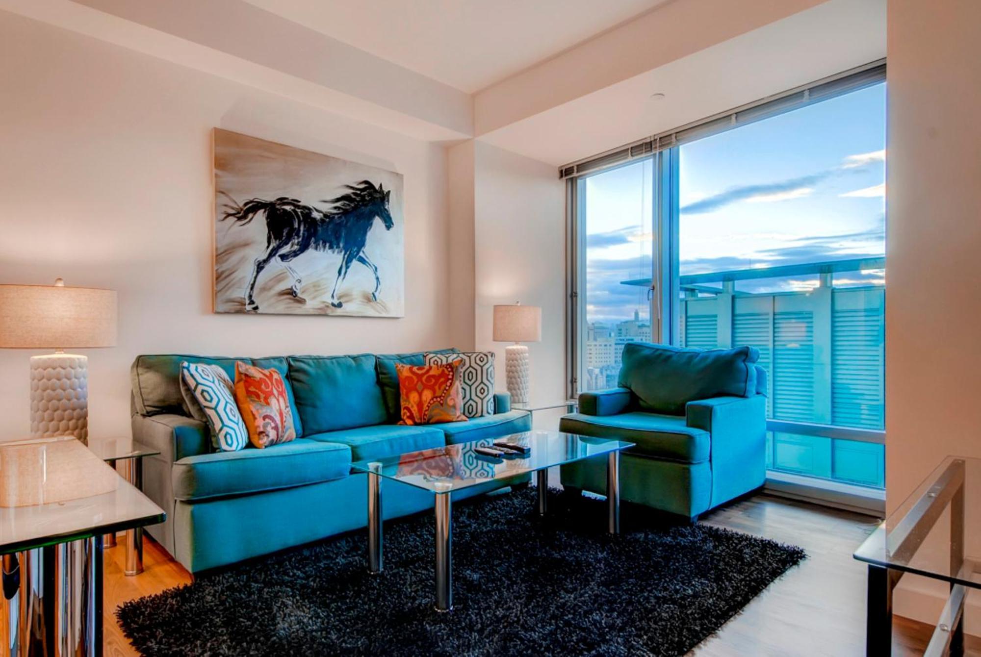 Global Luxury At Fenway Apartment