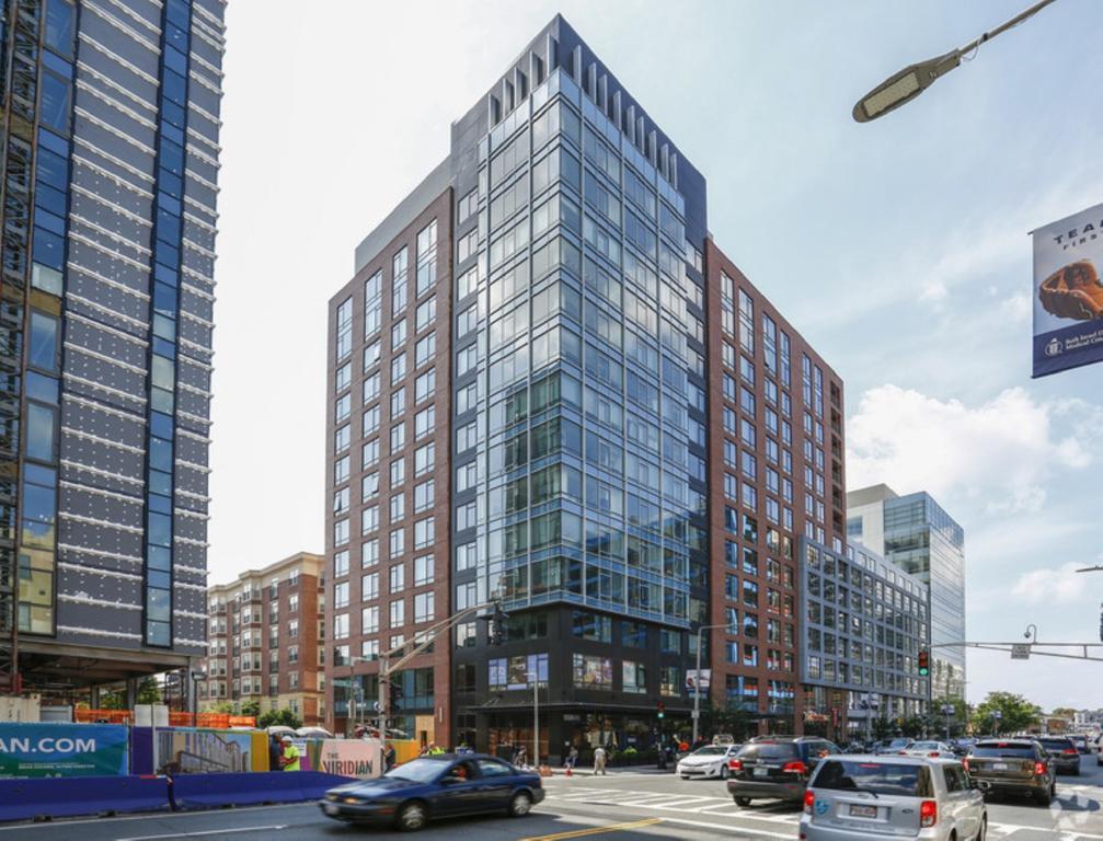 Global Luxury At Kenmore Square