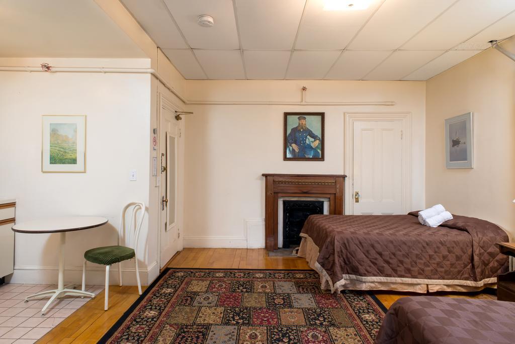 The Farrington Inn 2*