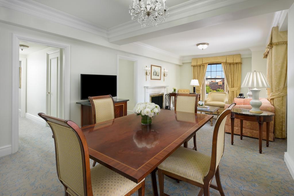 The Newbury 5*