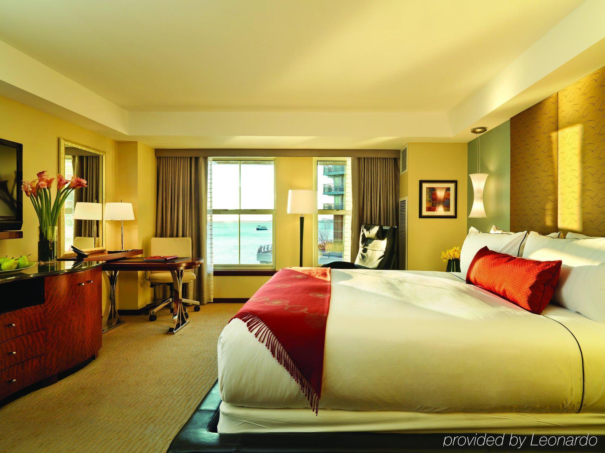Battery Wharf Hotel, Waterfront Hotel Boston