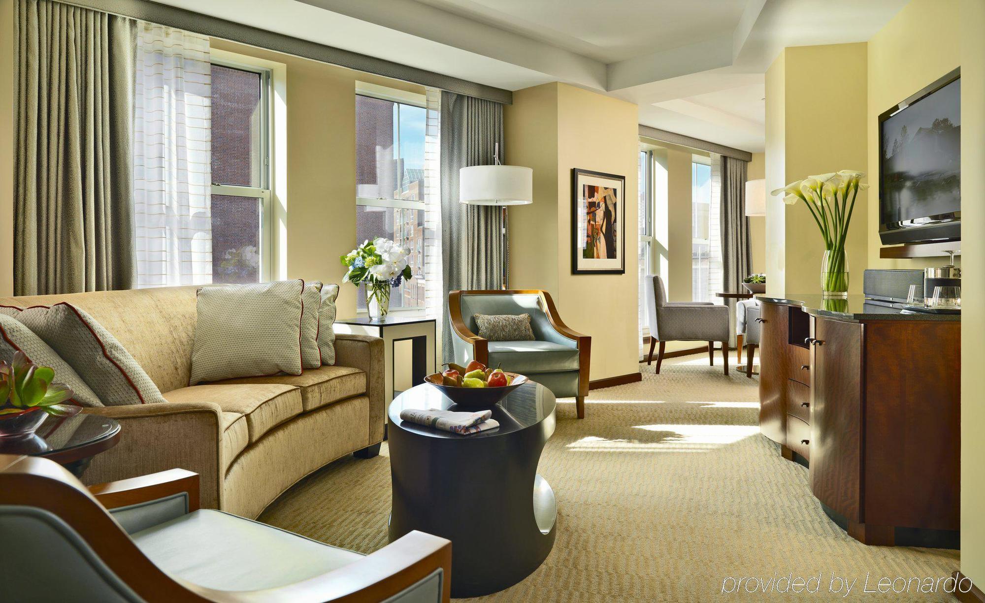 Hotel Battery Wharf Hotel, Waterfront Boston