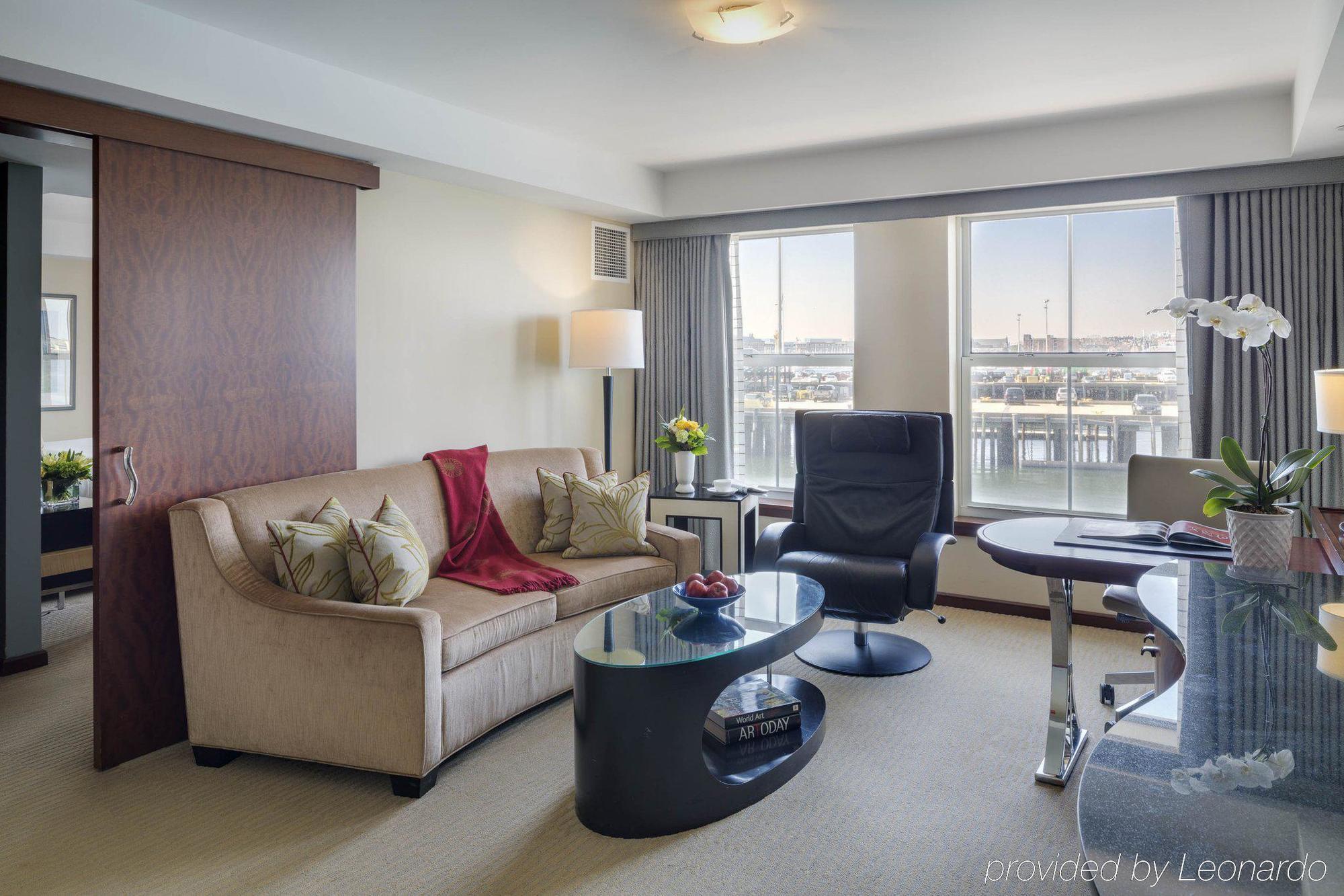 Battery Wharf Hotel, Waterfront Hotel 4*