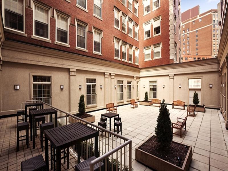 Doubletree By Hilton - Downtown Hotel