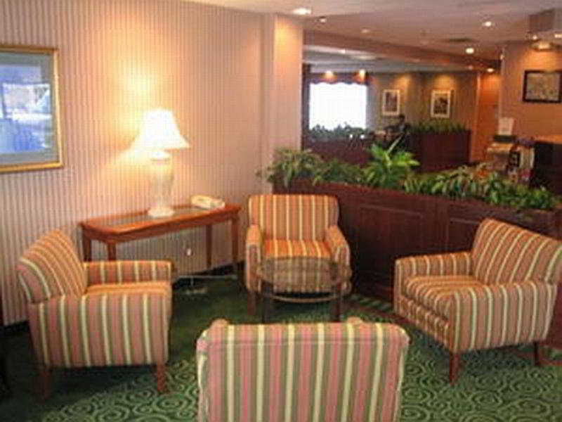 Express By Ihg Hotel Boston