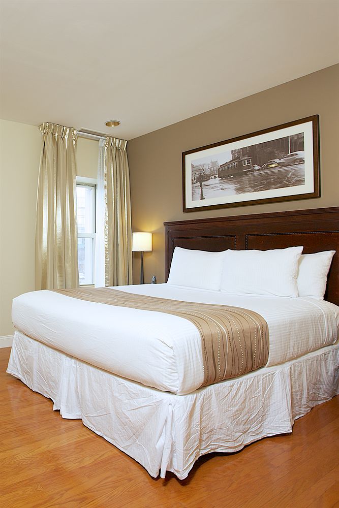 Buckminster Hotel 3*