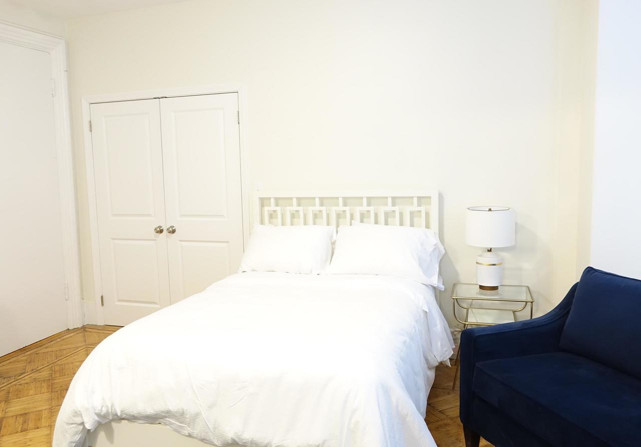 284 Marlborough By Live Apartment