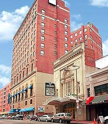 Courtyard By Marriott Downtown Hotel Boston