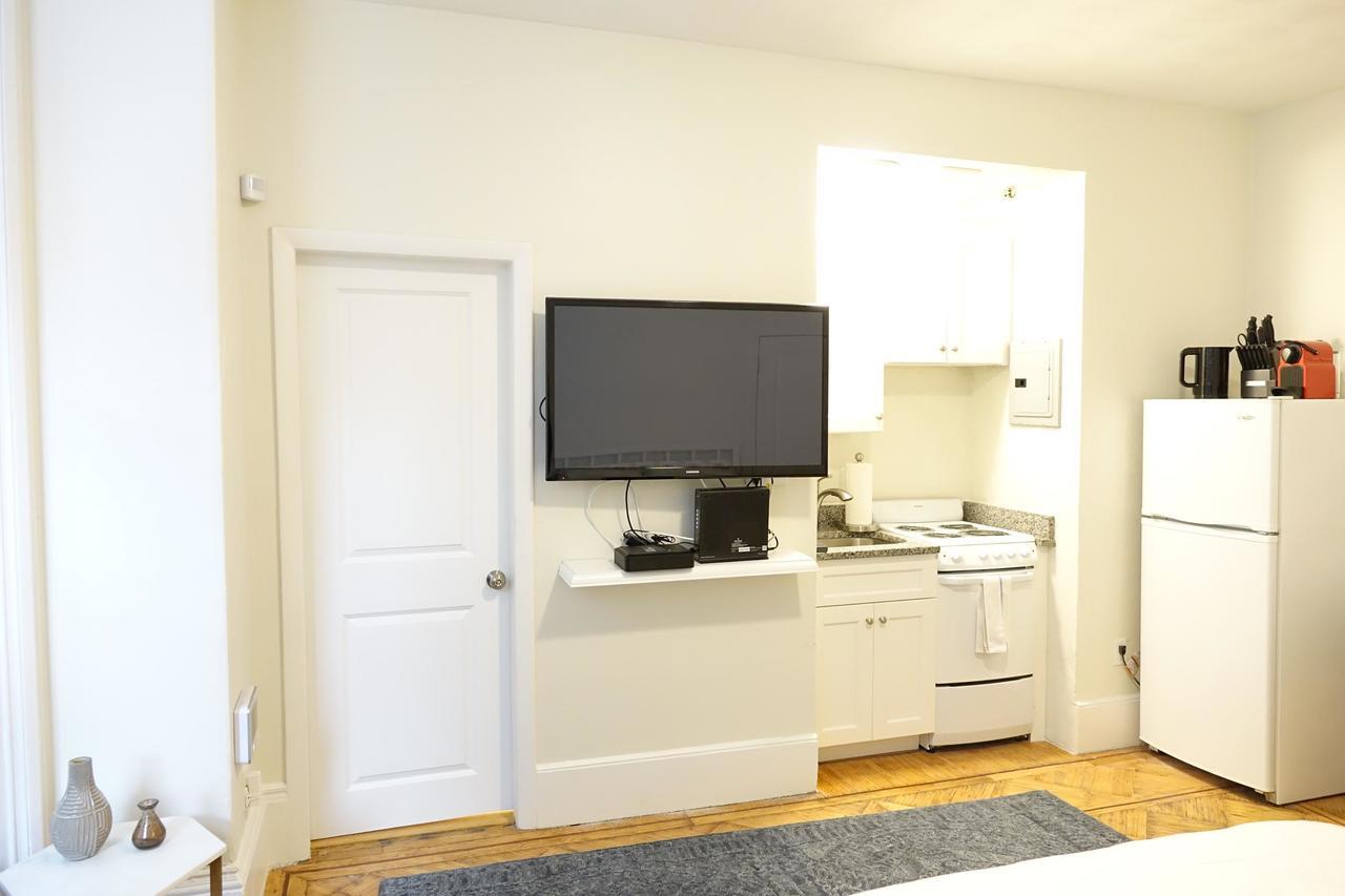 284 Marlborough By Live *