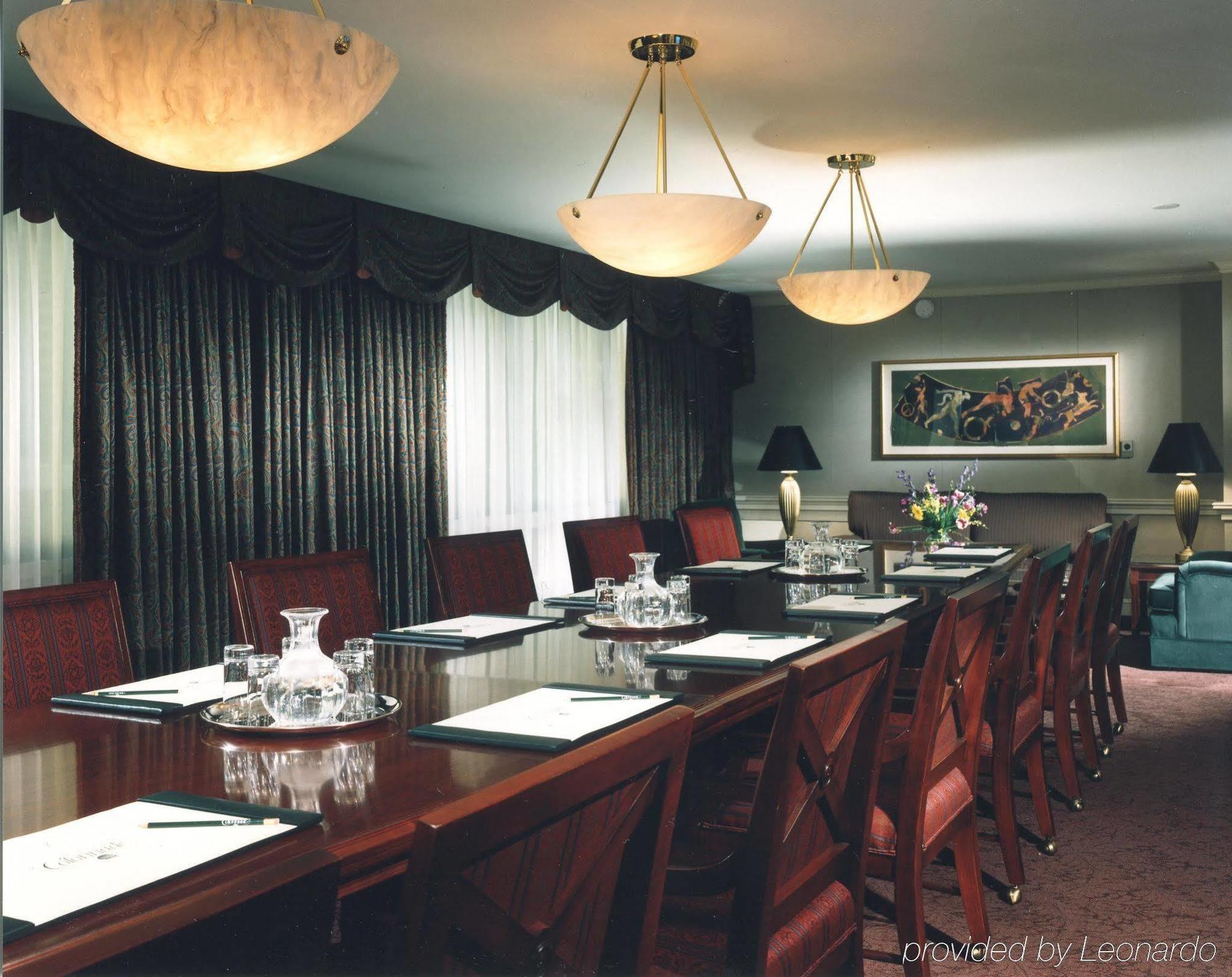 The Colonnade Hotel