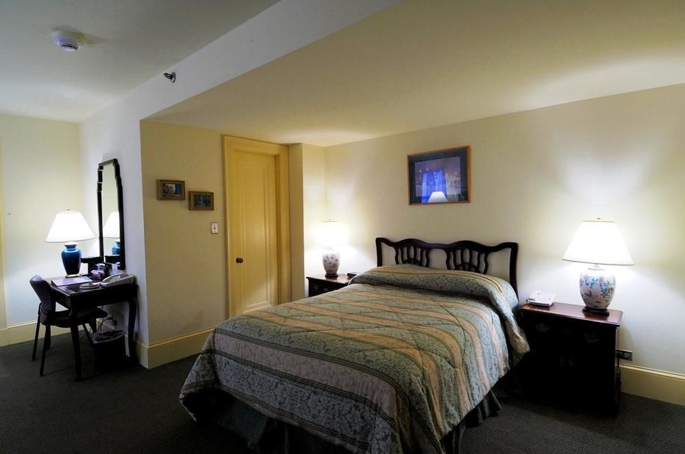 Hotel Common 2*