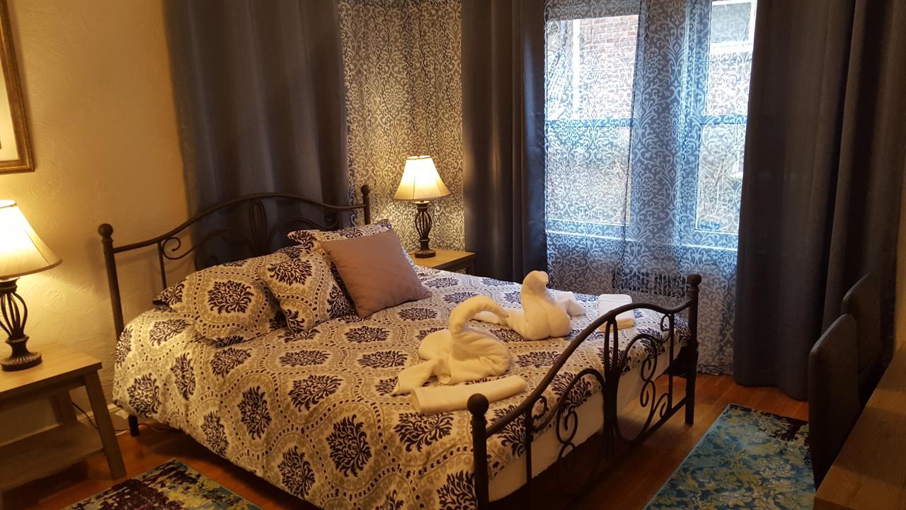 Natalie House Bed & Breakfast Boston