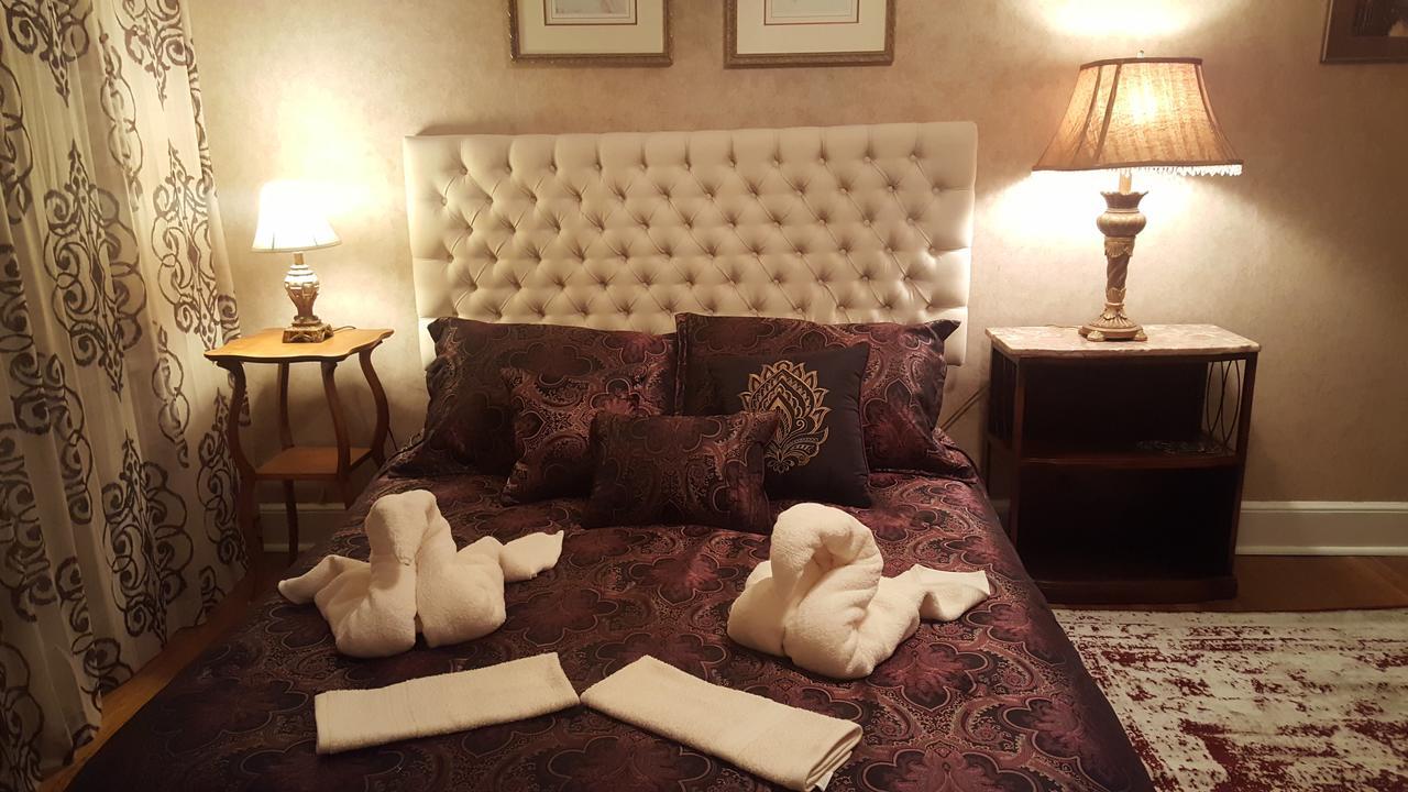 Natalie House Bed & Breakfast