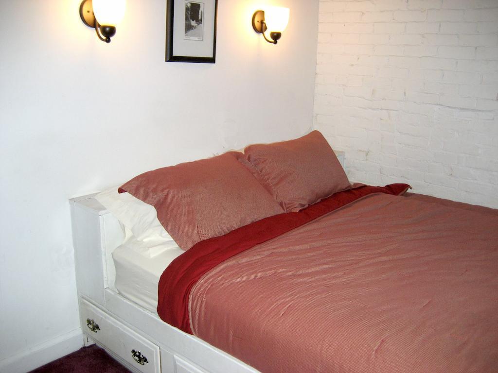 Back Bay Beacon Apartment Boston