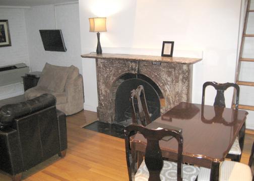 Back Bay Beacon Apartment *
