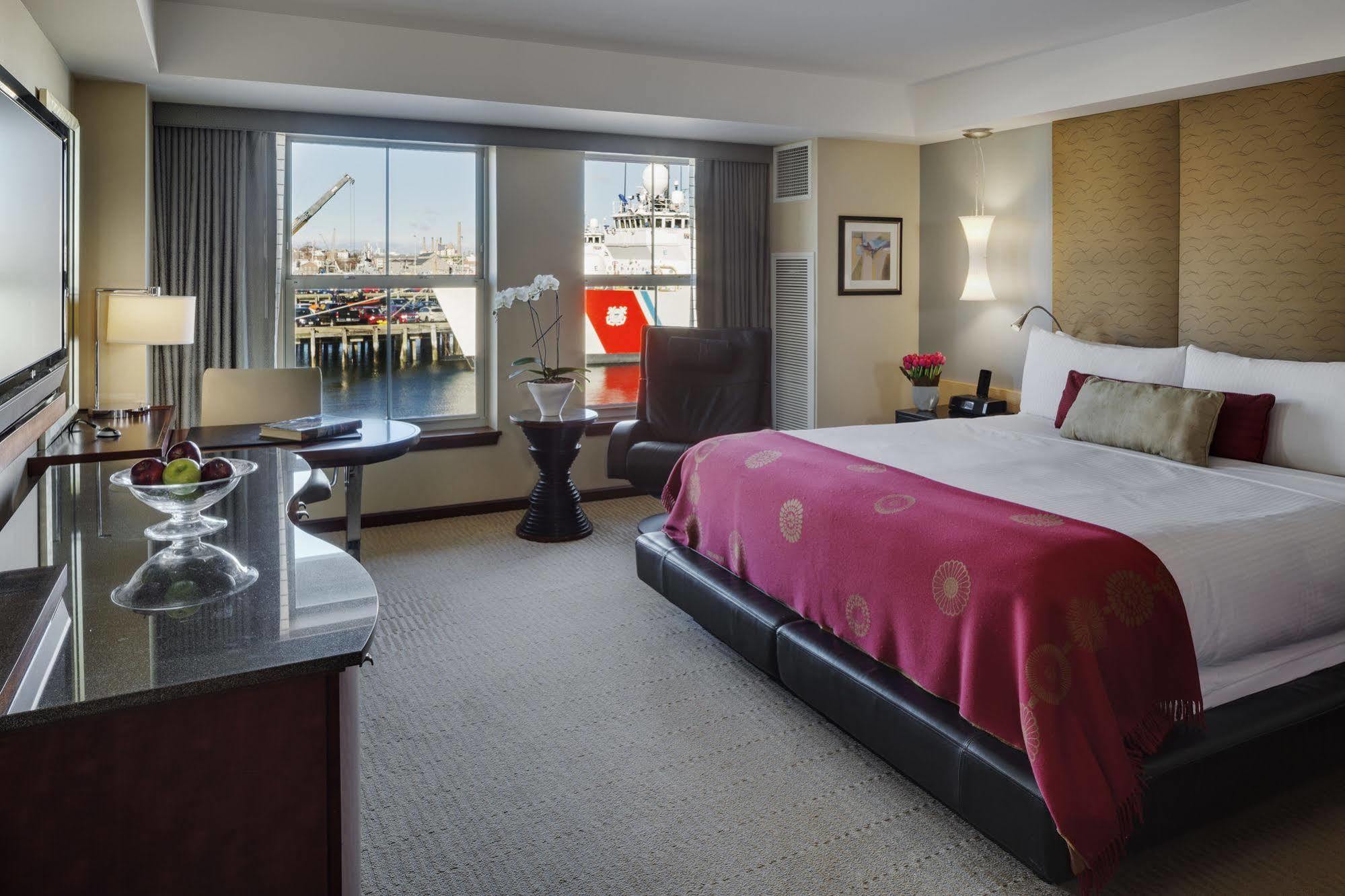 Battery Wharf Hotel, Waterfront Hotel Boston