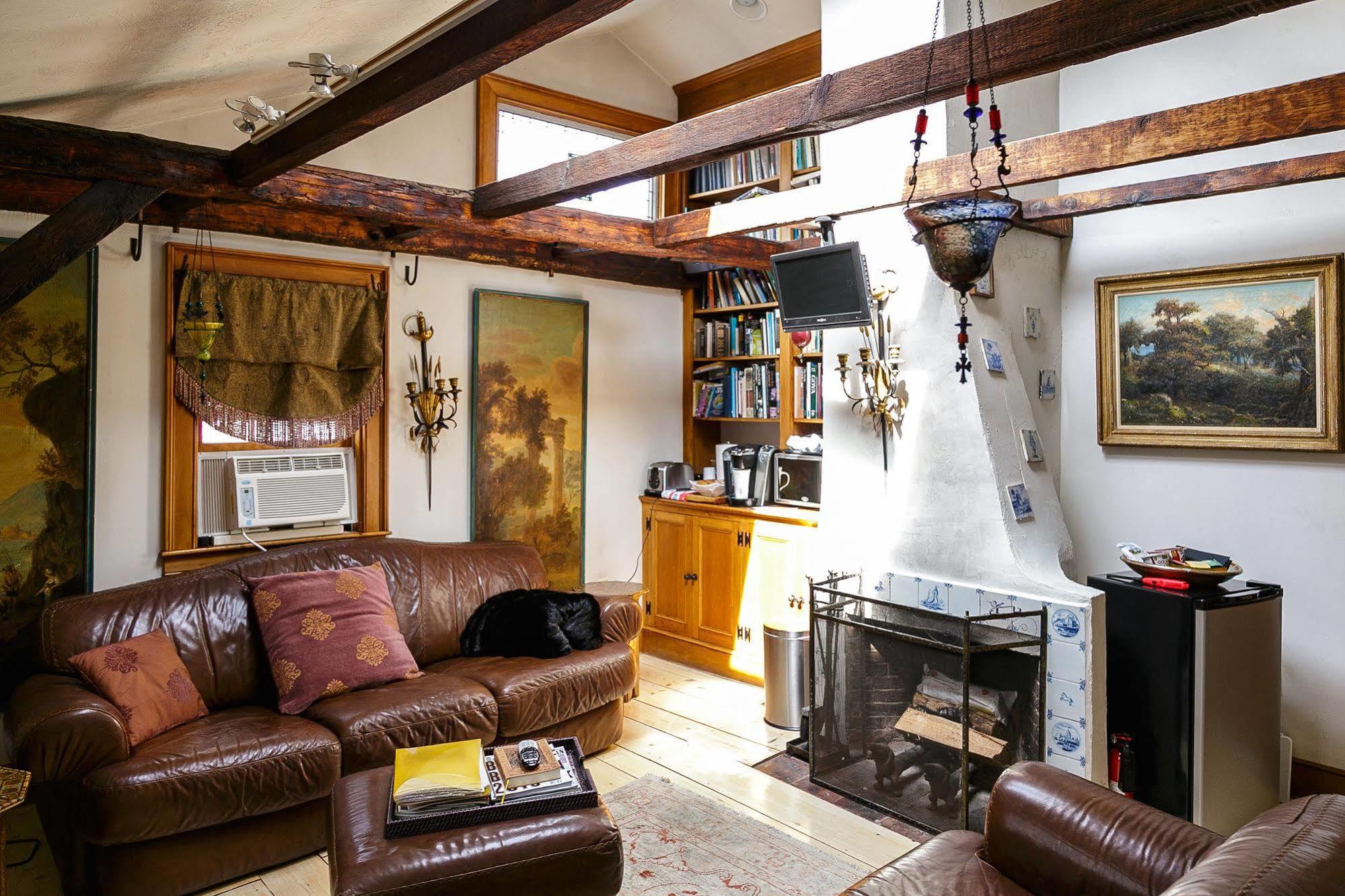 Moroccan Boutique 3* Boston