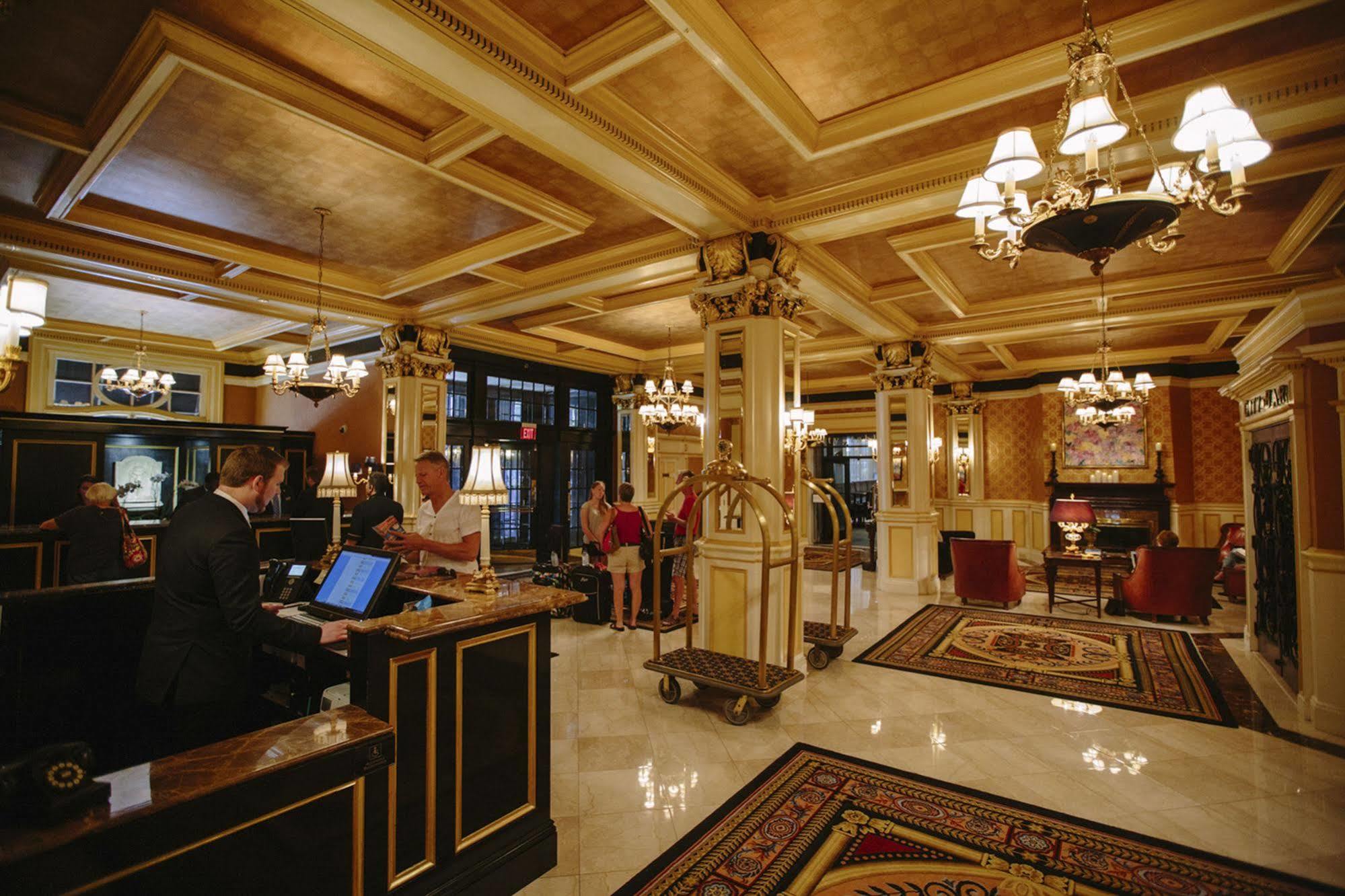 Hotel The Lenox 4*