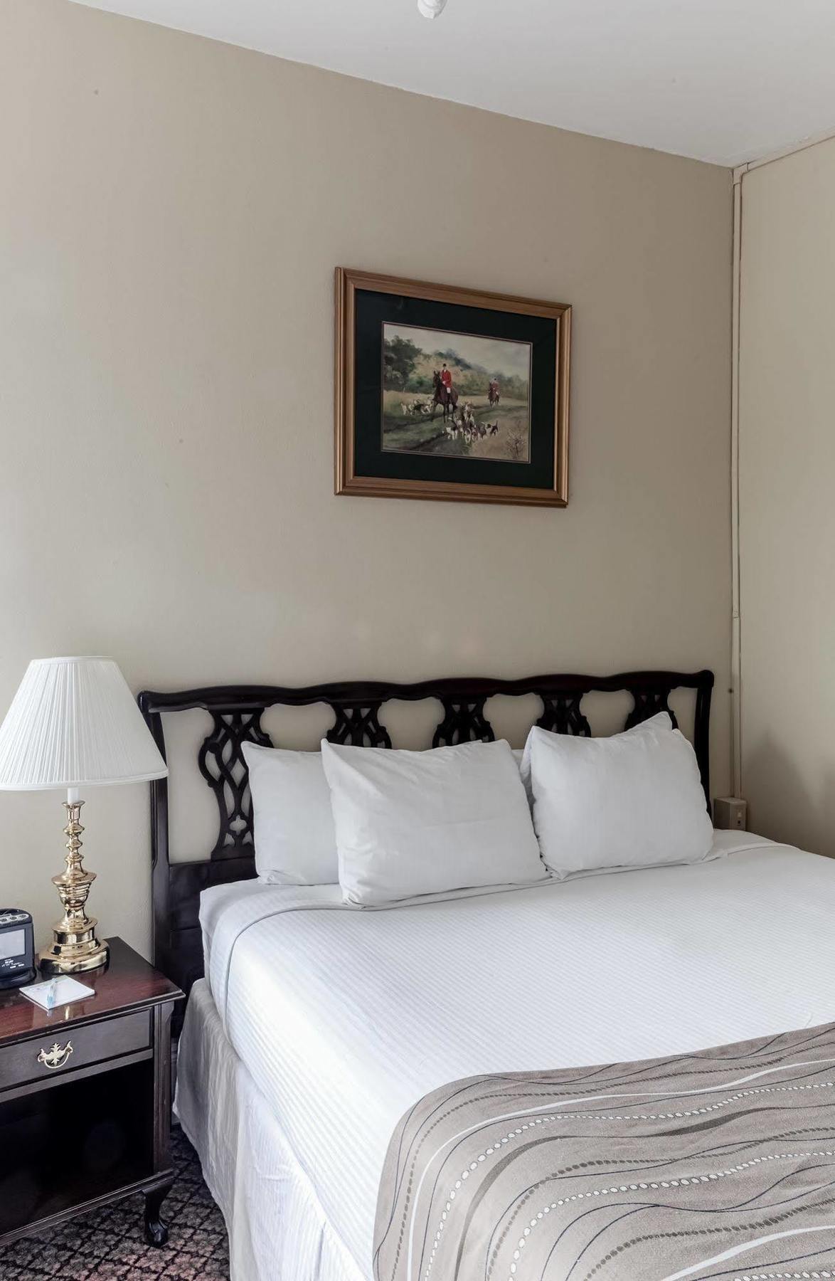 Buckminster Hotel