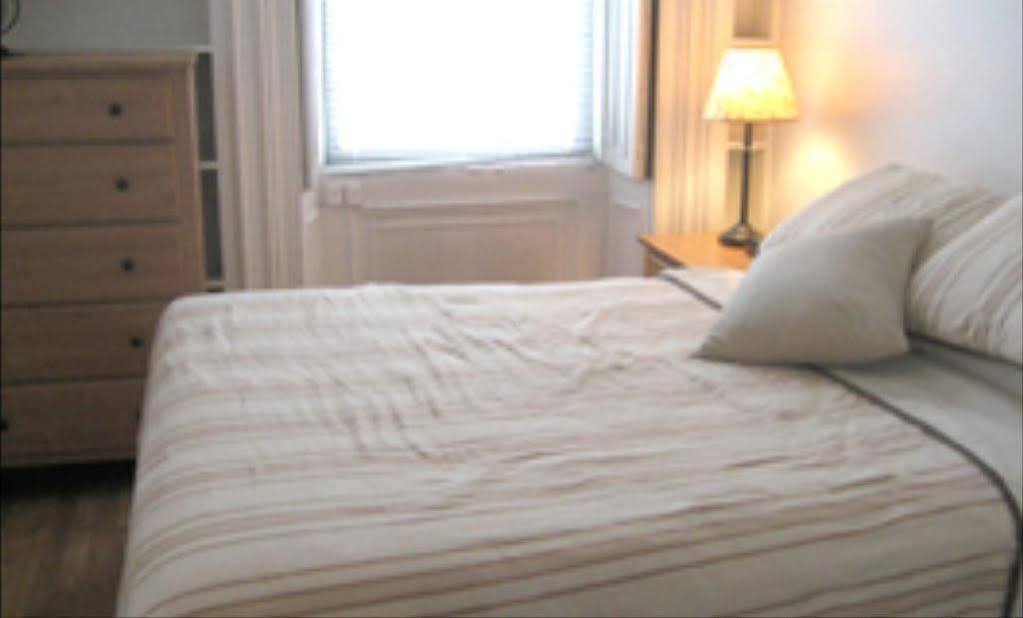 Apartment Back Bay Beacon