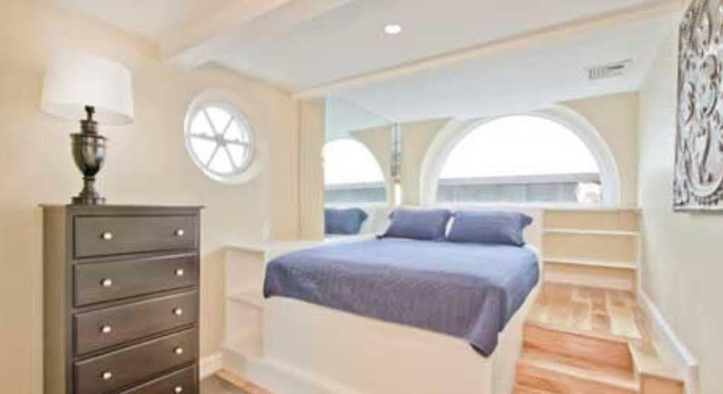 Back Bay Beacon Apartment *