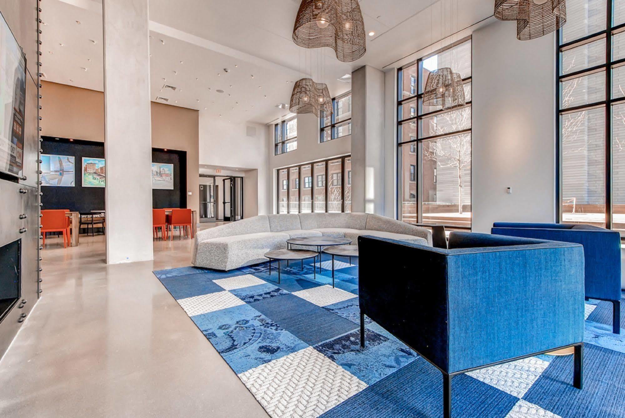 Global Luxury At Bcec Apartment Boston