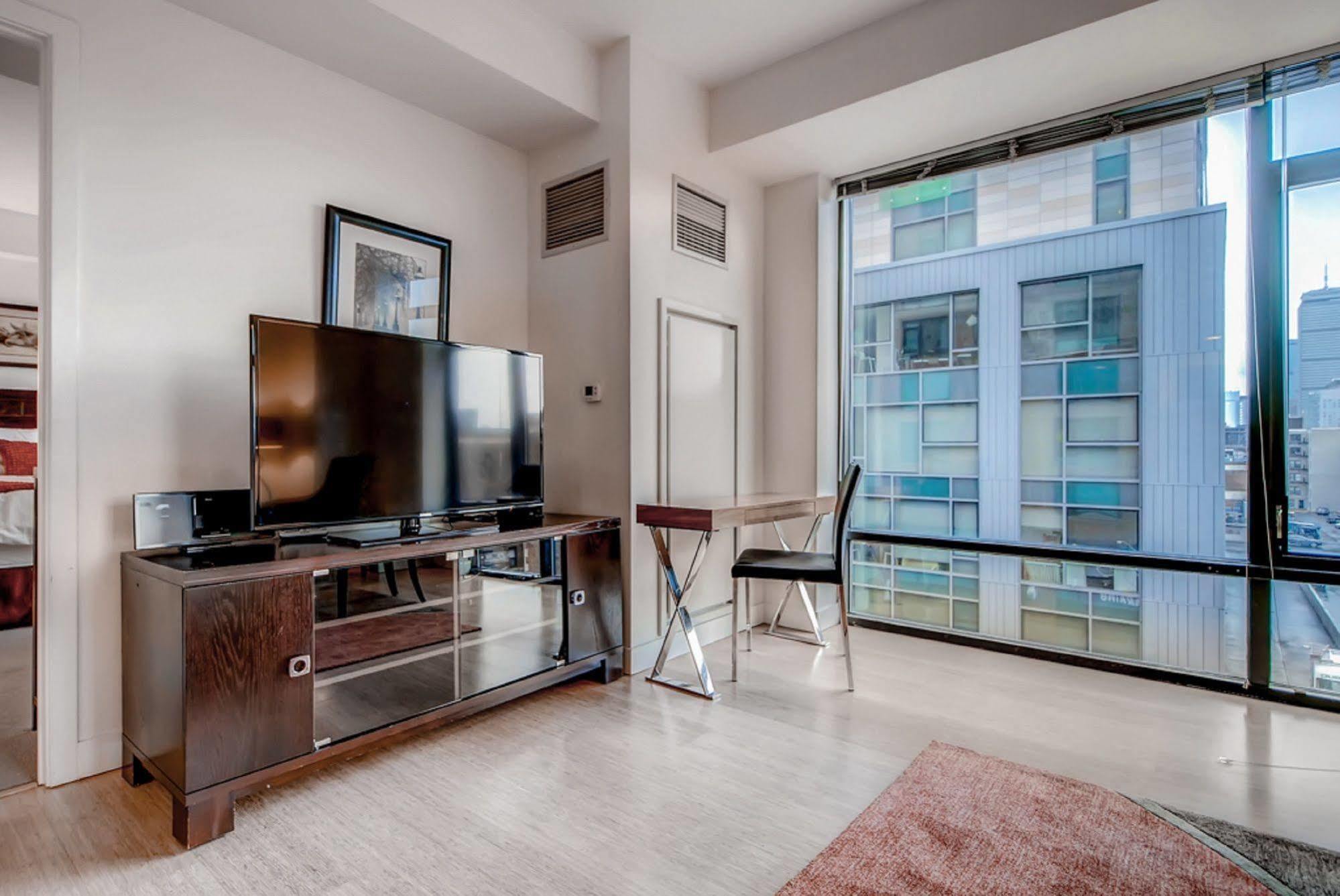 Global Luxury At Kenmore Square Boston