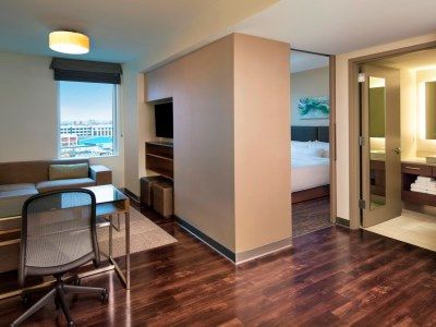 Hotel Element Seaport District