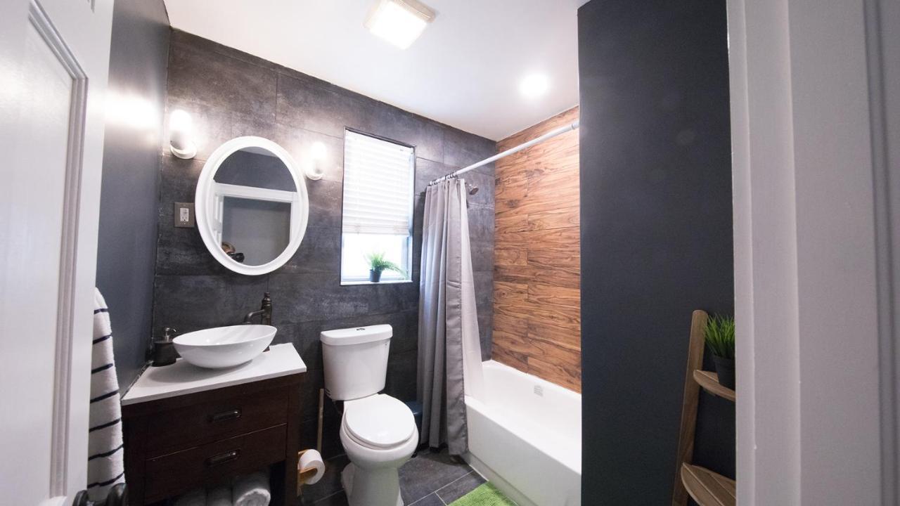 Villa Boston Guest house *