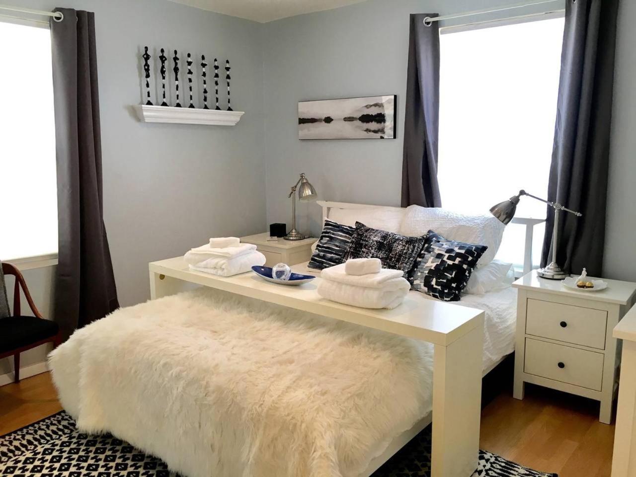 ~*30min To Downtown*~ The Cosmopolitan Holiday home Boston