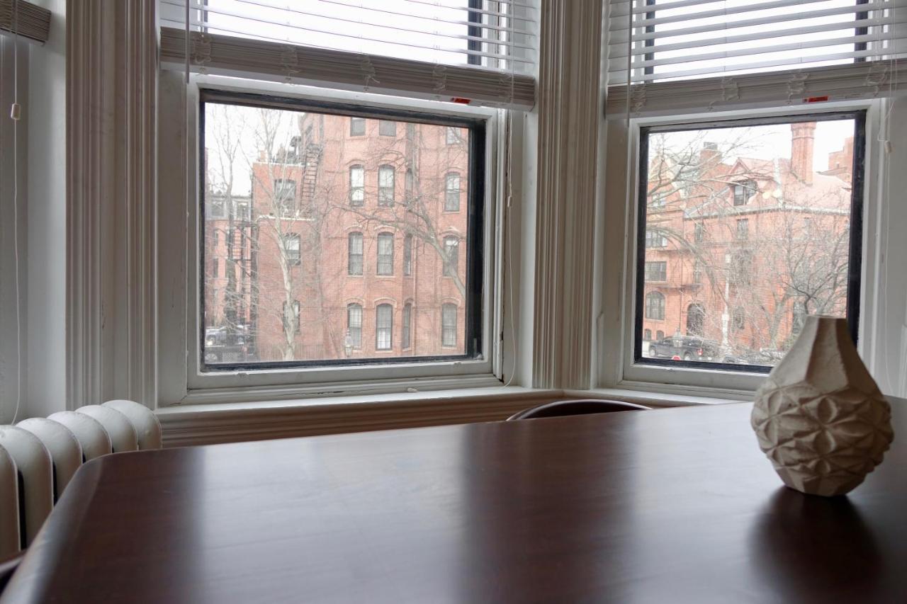284 Marlborough By Live Apartment *