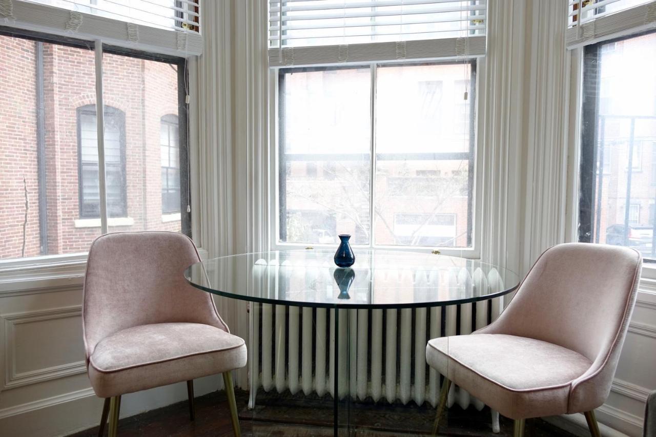 284 Marlborough By Live *