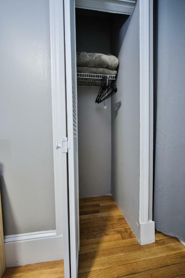 The Ledder House 5 Holiday home Boston