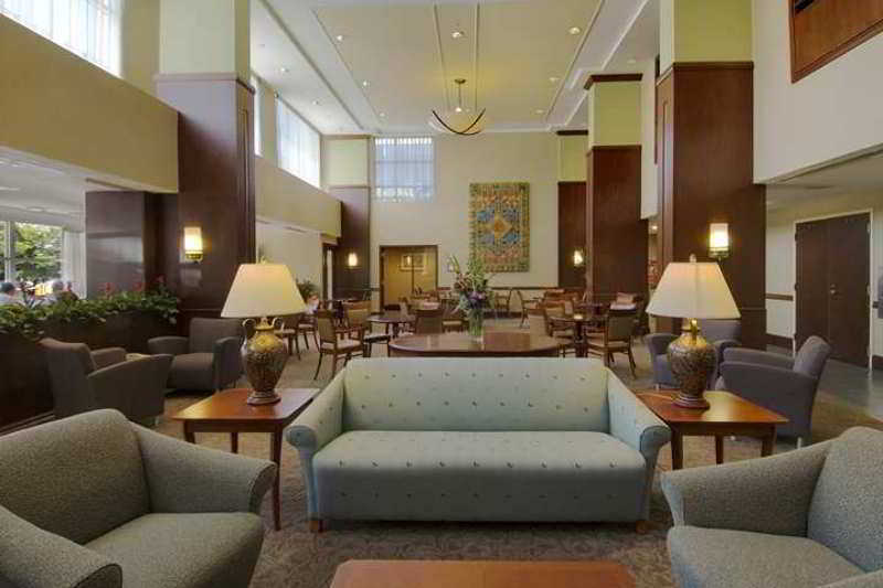 Doubletree By Hilton Bayside Hotel 3*