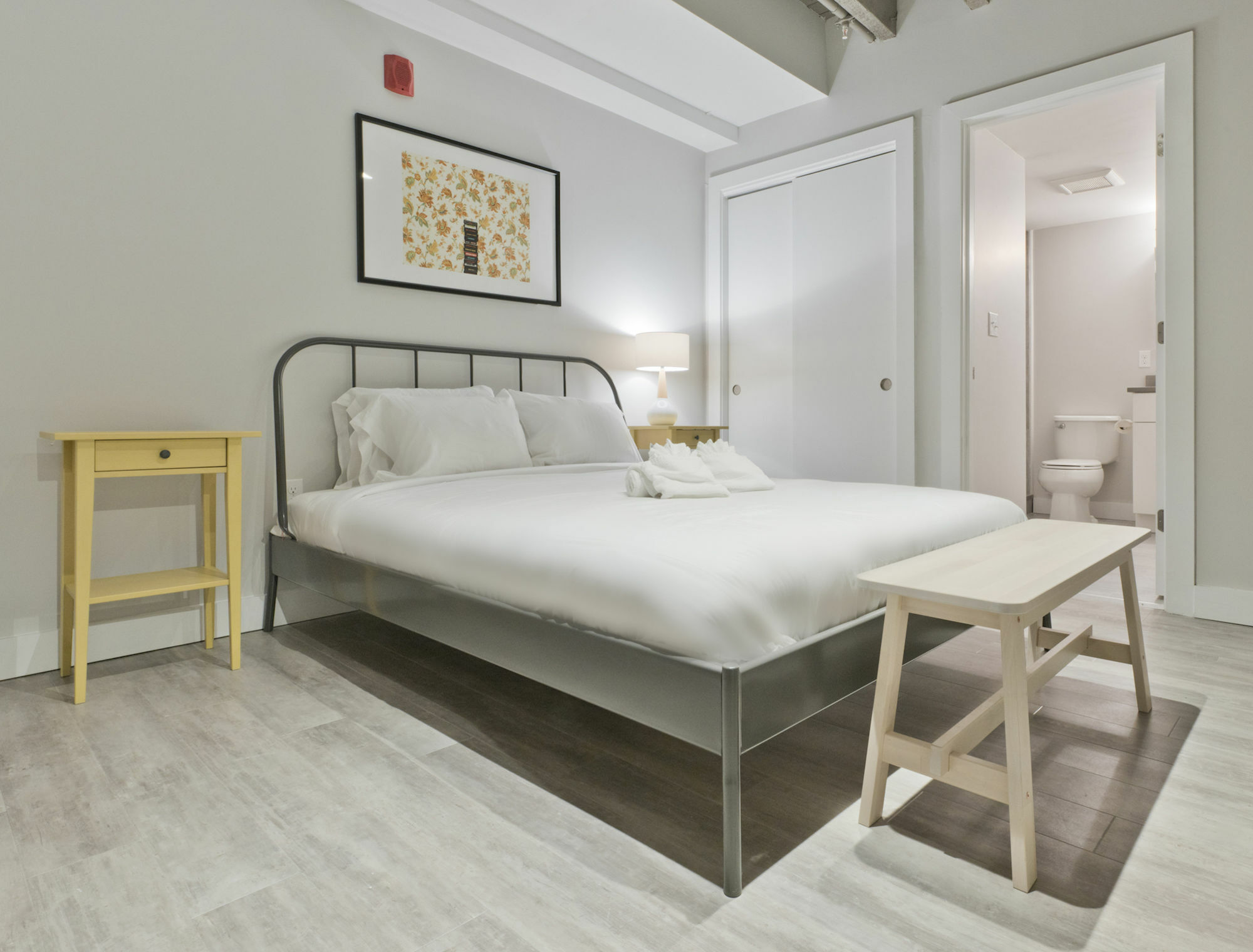 Industrial 3br In Downtown By Sonder