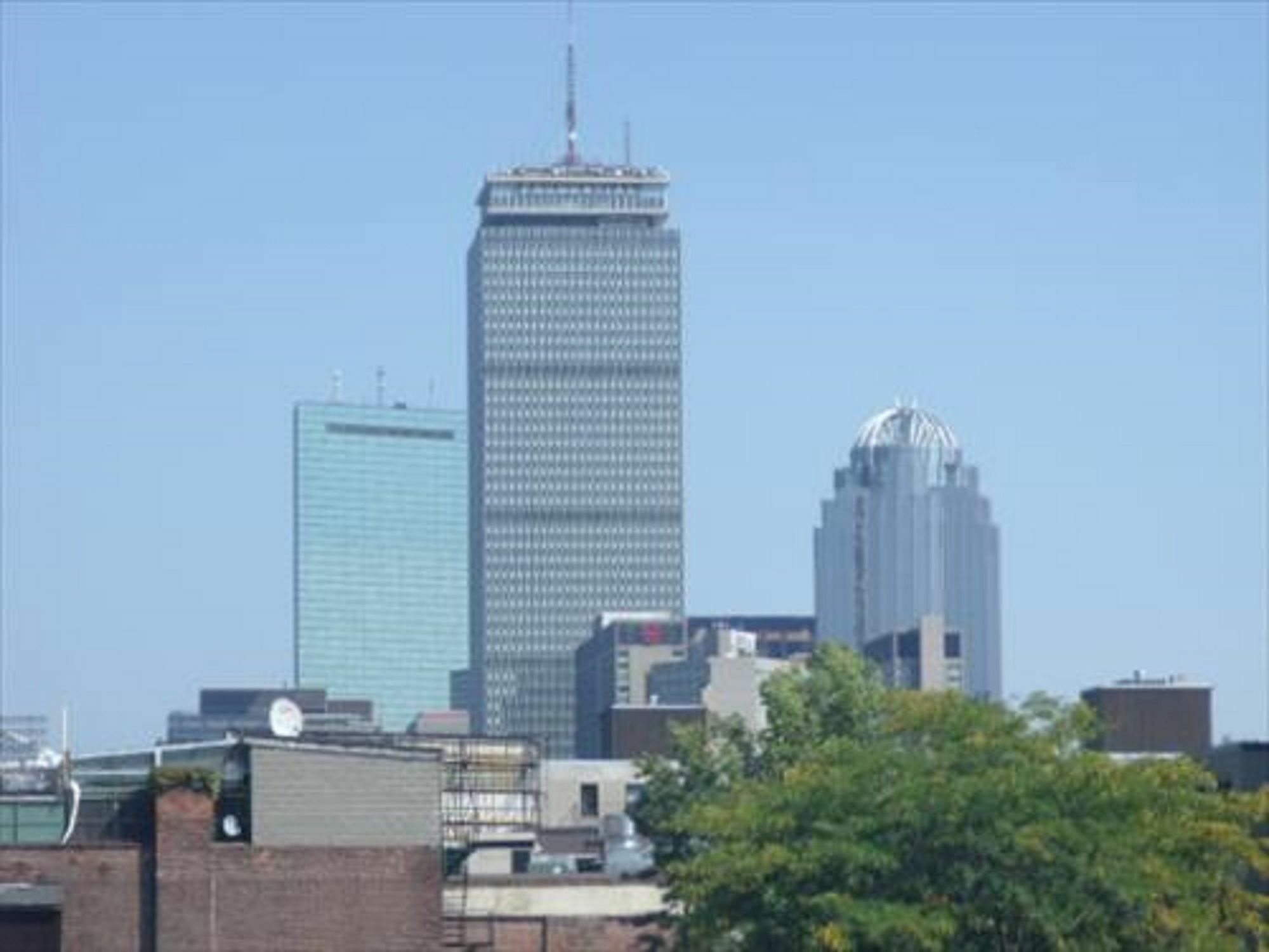 Global Luxury At Kenmore Square Apartment Boston