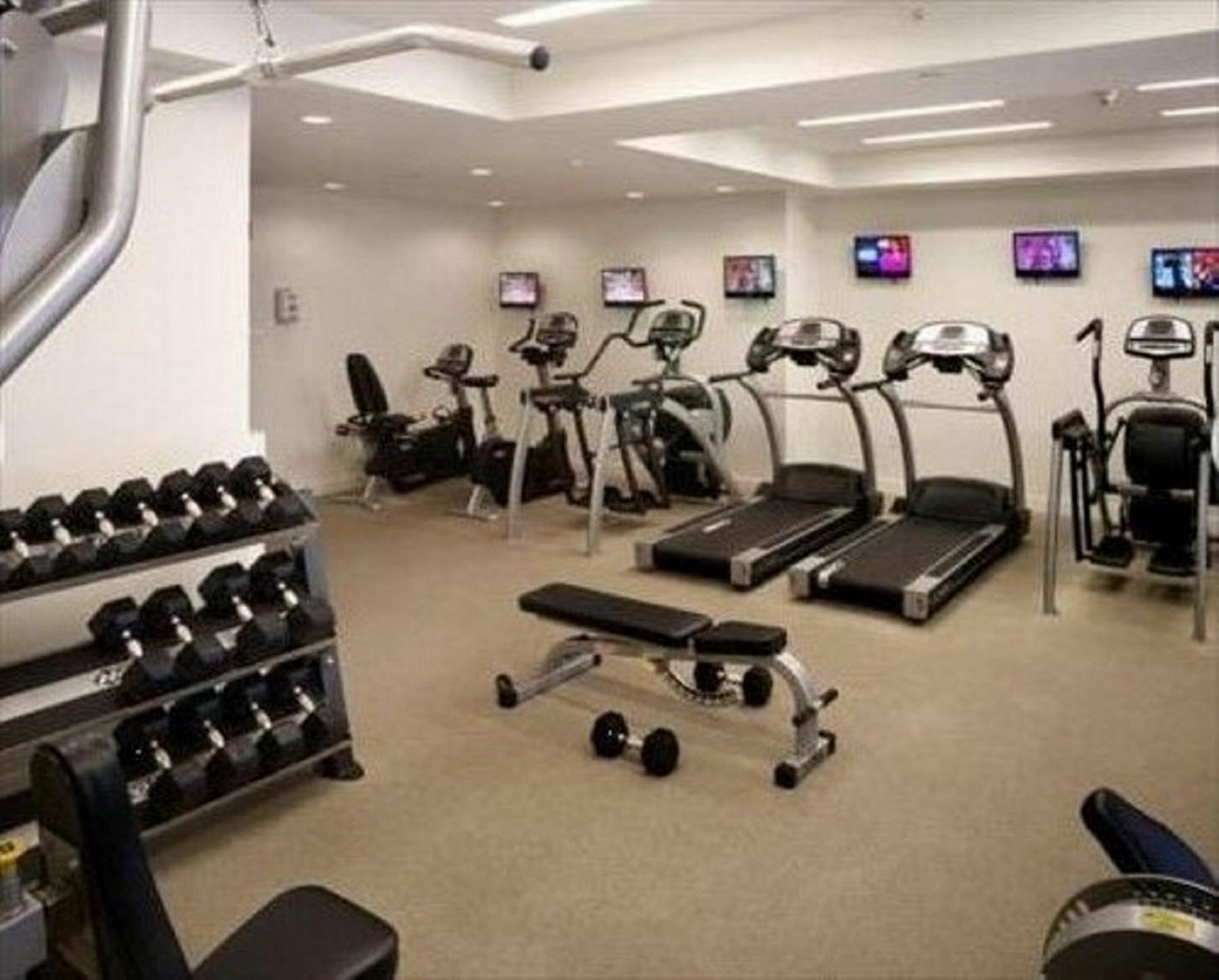 Global Luxury At Kenmore Square Apartment *